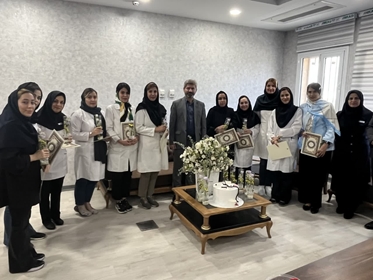 بزرگداشت مقام والای پزشک در مرکز