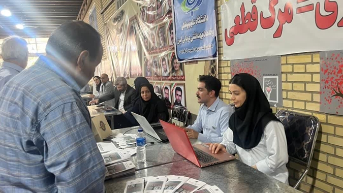 برپایی میز خدمت در مصلی فردیس